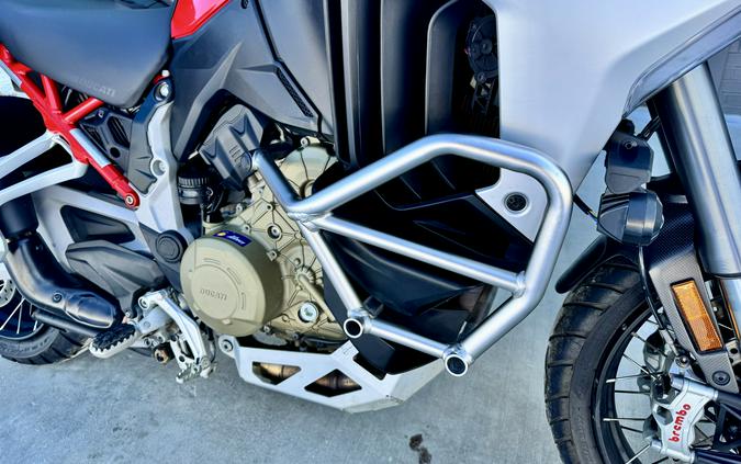 2021 Ducati Multistrada V4 S Travel & Radar Spoked Wheel