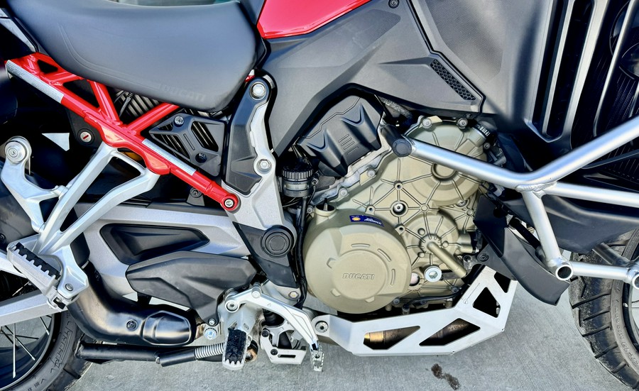 2021 Ducati Multistrada V4 S Travel & Radar Spoked Wheel