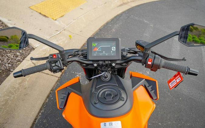 2024 KTM Duke 990