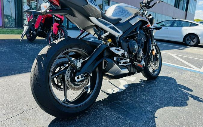 2024 Triumph Street Triple 765 RS Silver Ice R Silver Ice