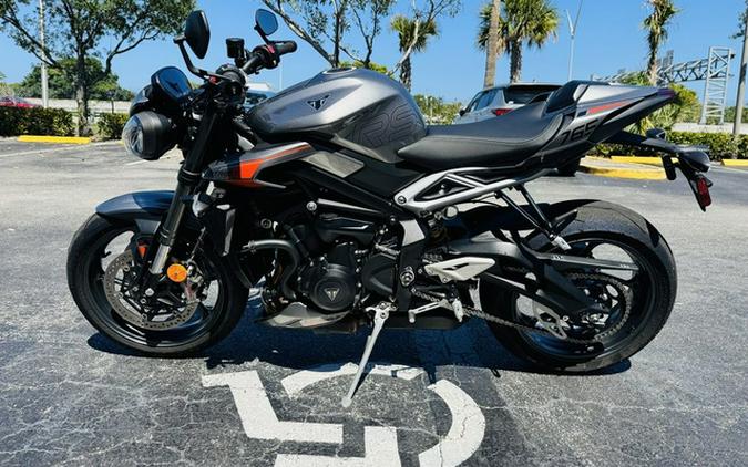 2024 Triumph Street Triple 765 RS Silver Ice R Silver Ice