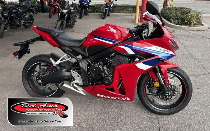 2026 Honda CBR650R E-CLUTCH