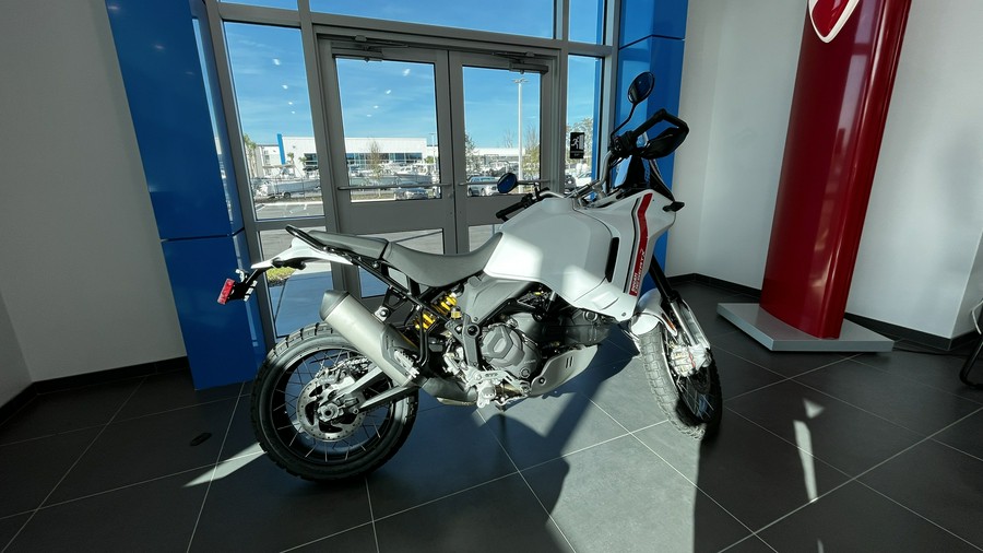 2024 Ducati DesertX