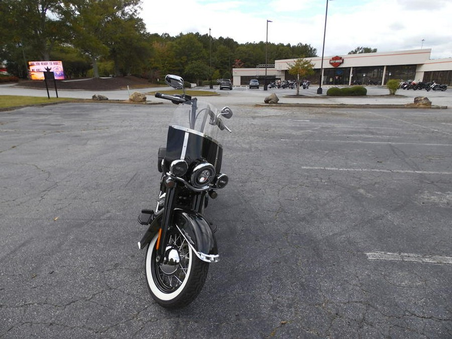 2020 Harley-Davidson® FLHCS - Heritage Classic 114