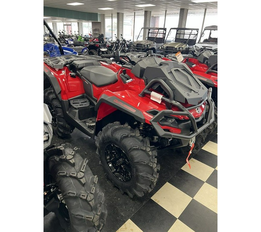 2024 Can-Am® Outlander X mr 1000R Legion Red