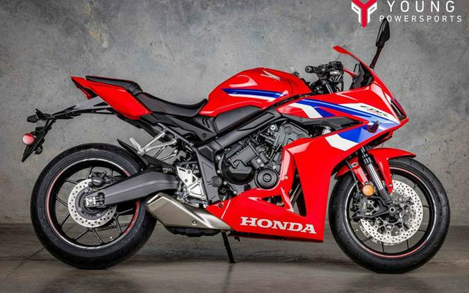 2025 Honda CBR650R E-Clutch