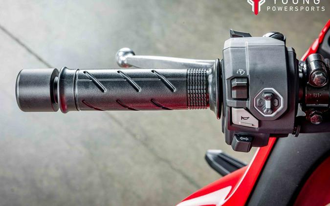 2025 Honda CBR650R E-Clutch