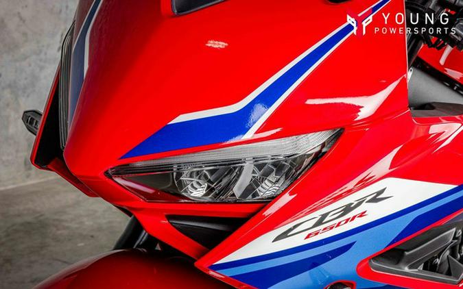 2025 Honda CBR650R E-Clutch