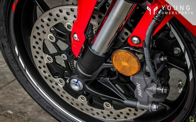 2025 Honda CBR650R E-Clutch