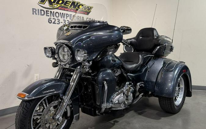 2015 Harley-Davidson Trike FLHTCUTG - Tri-Glide Ultra