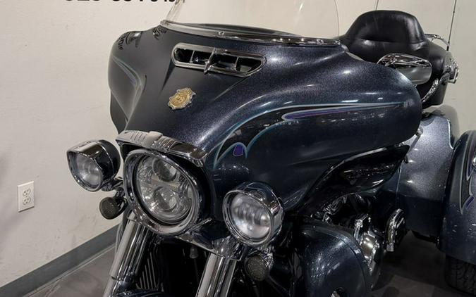 2015 Harley-Davidson Trike FLHTCUTG - Tri-Glide Ultra