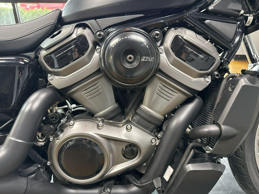 2023 Harley-Davidson® Nightster™ Special Black Denim