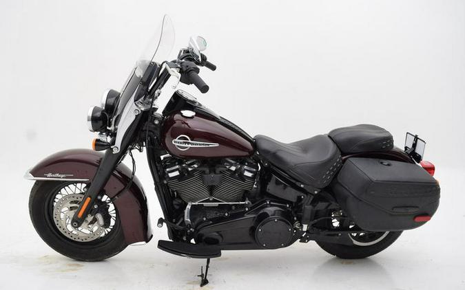 2018 Harley-Davidson Softail Heritage Classic 114 Review — From...