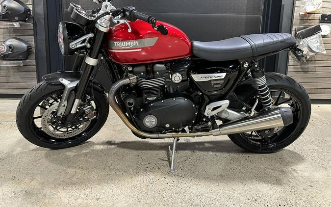 2023 Triumph Speed Twin 1200 Red Hopper