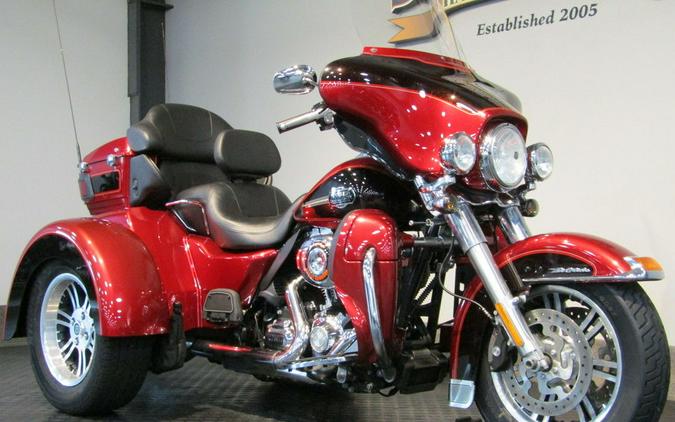 2012 Harley-Davidson® FLHTCUTG - Tri Glide® Ultra Classic®