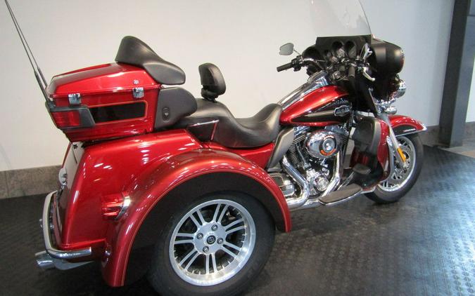 2012 Harley-Davidson® FLHTCUTG - Tri Glide® Ultra Classic®