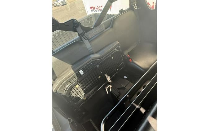 2027 Ranger Crew XP 1000 Cab - Polaris