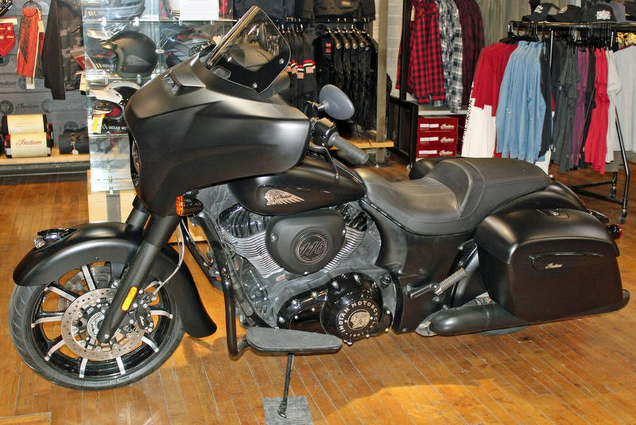 2021 Indian Motorcycle® Chieftain® Dark Horse® Thunder Black Smoke