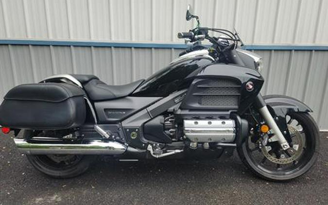 2014 Honda Gold Wing® Valkyrie®