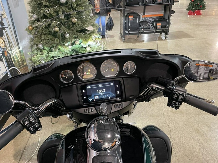 2024 Harley-Davidson FLHTCUTG - Tri Glide Ultra