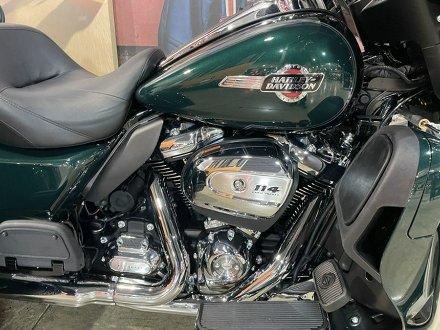 2024 Harley-Davidson FLHTCUTG - Tri Glide Ultra