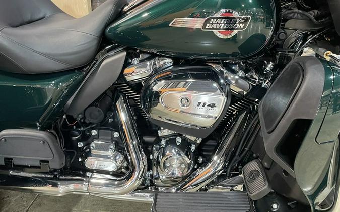 2024 Harley-Davidson FLHTCUTG - Tri Glide Ultra