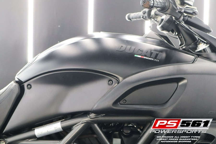 2013 Ducati Diavel Dark