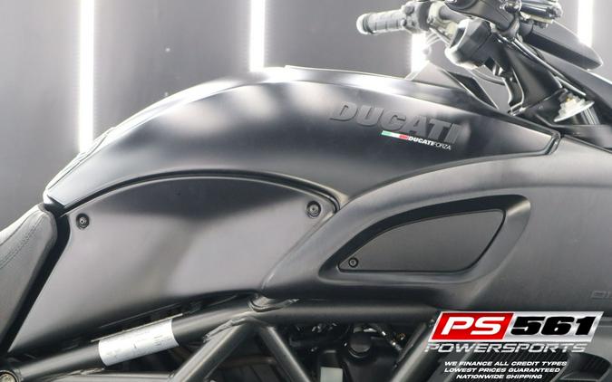 2013 Ducati Diavel Dark