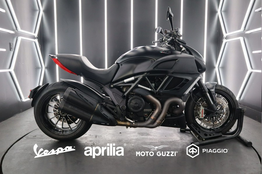 2013 Ducati Diavel Dark