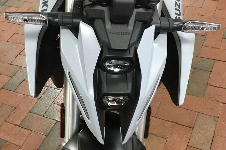 2024 Suzuki GSX-8S