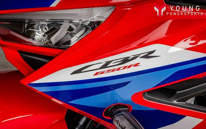 2025 Honda CBR650R E-Clutch