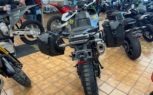 2025 Husqvarna Motorcycles Norden 901 Expedition