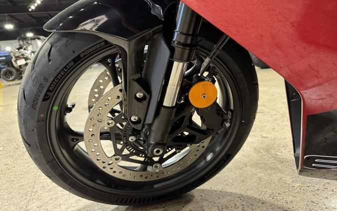 2025 Triumph Daytona 660 Snowdonia White/Sapphire Black