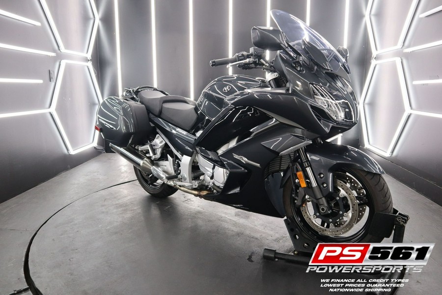 2020 Yamaha Motor Corp., USA FJR1300ES