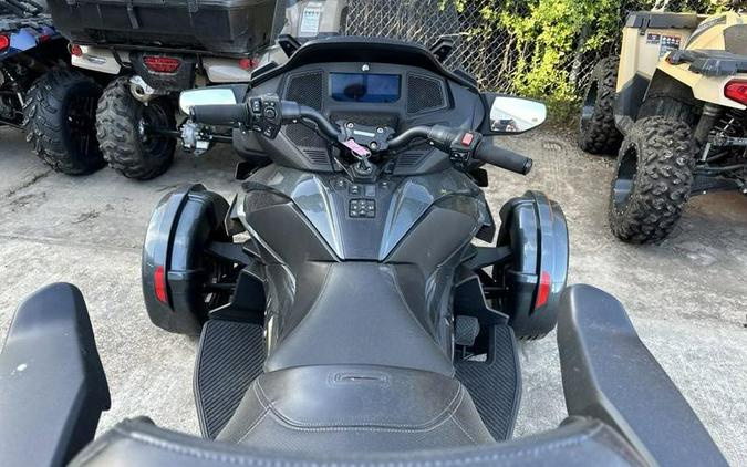 2020 Can-Am® Spyder® RT Limited Chrome