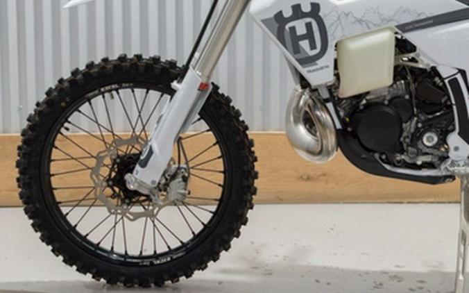 2025 Husqvarna TE 300 Pro 300