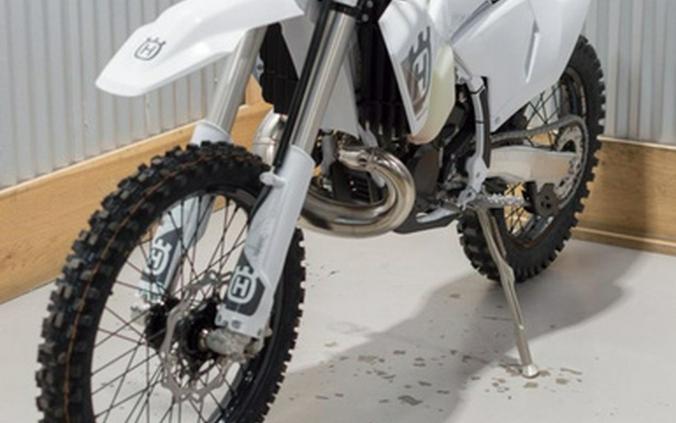 2025 Husqvarna TE 300 Pro 300