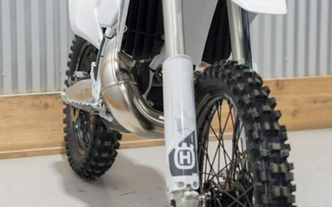 2025 Husqvarna TE 300 Pro 300