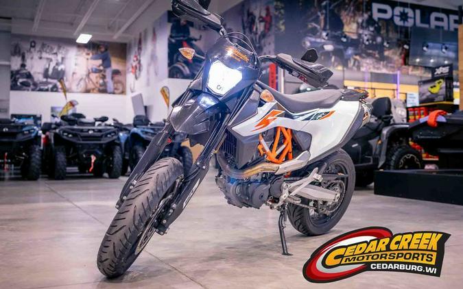 2019 KTM 690 SMC R