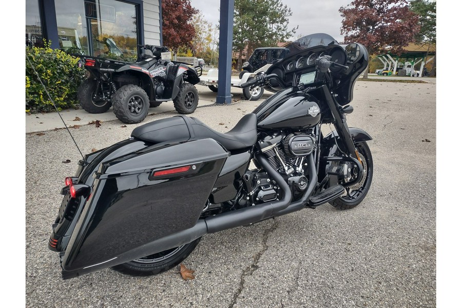 2021 Harley-Davidson® Street Glide Special