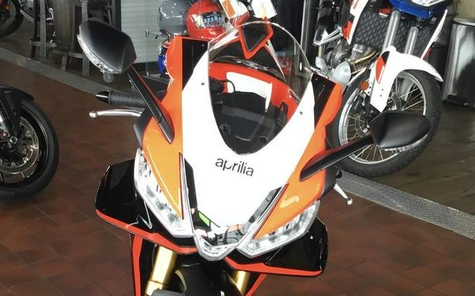 2024 Aprilia® RSV4 Factory SE09