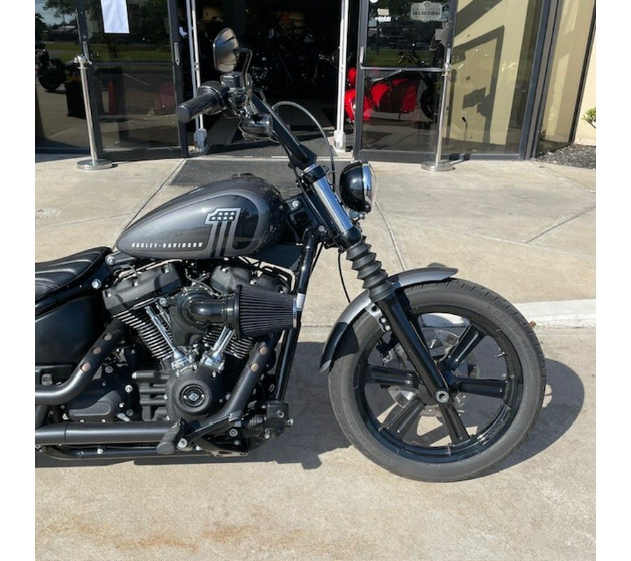 2022 Street Bob® 114 (FXBBS)