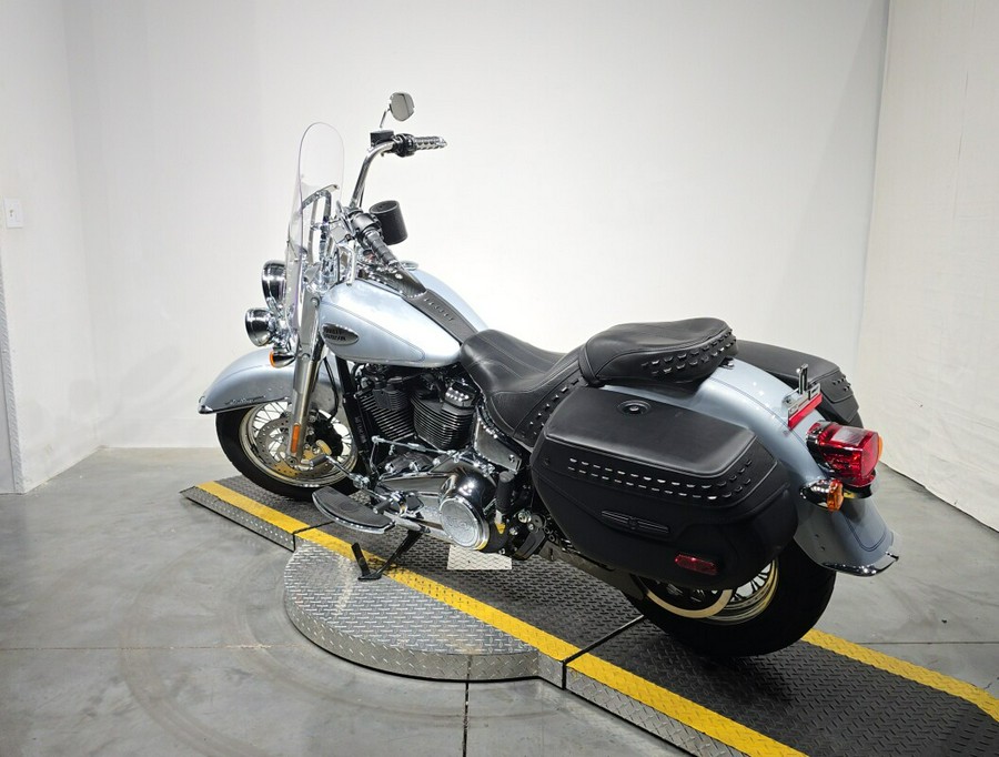 FLHCS 2023 Heritage Classic