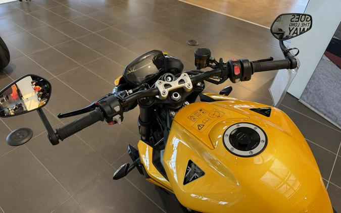 2026 Triumph Street Triple 765 RS