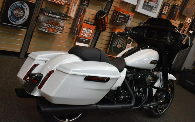 FLHX 2024 Street Glide®