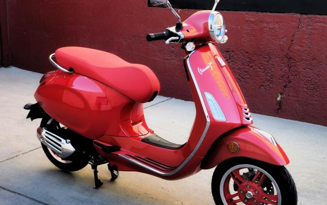 2025 Vespa Primavera 50 Red