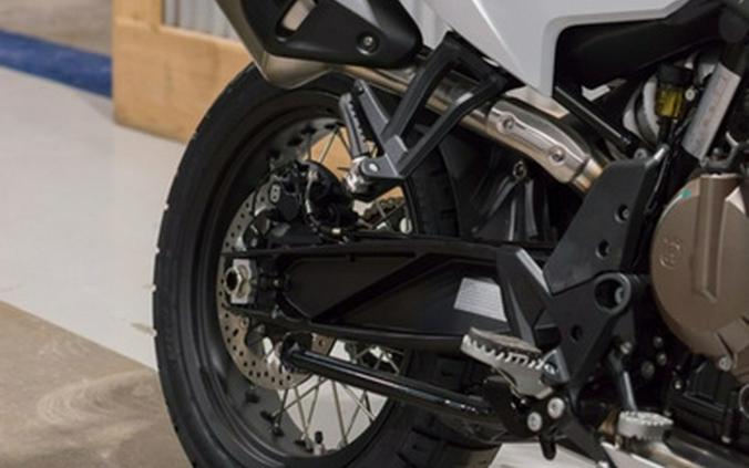 2025 Husqvarna Norden 901 Expedition 901