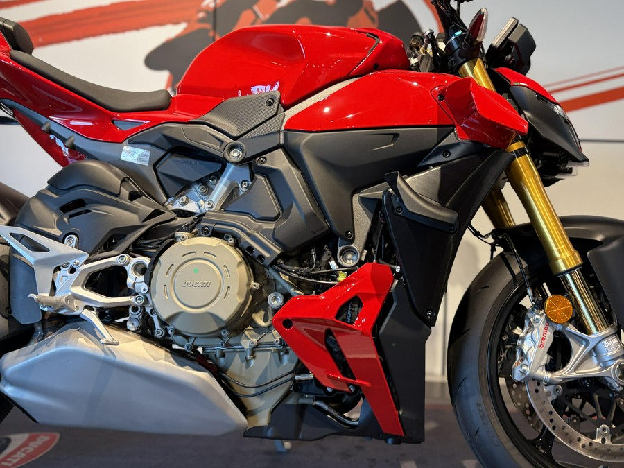 2026 Ducati STREETFIGHTER V4S
