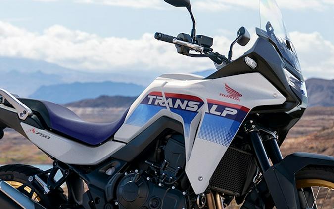 2026 Honda Transalp E-Clutch Deep Pearl Gray - 000830