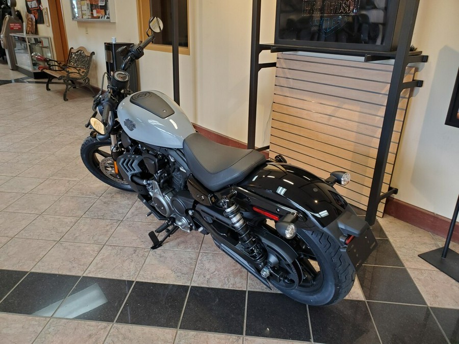 2024 Harley-Davidson Nightster™ Billiard Gray - Black Finish